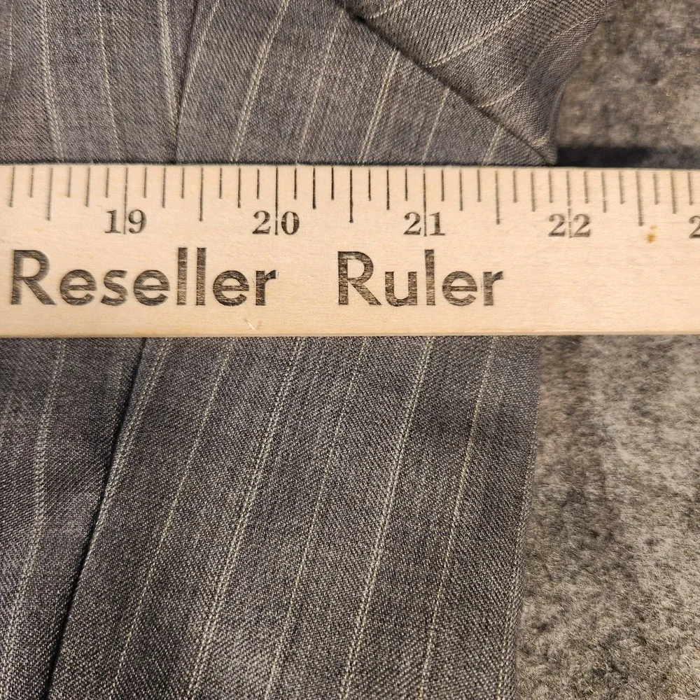 Source Unknown brand label